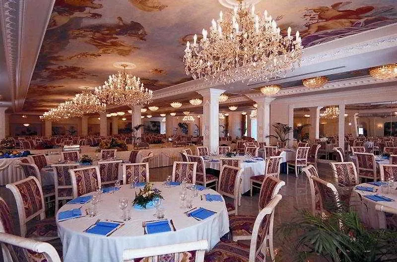 Hotel Alexander Palace Abano Terme Italy